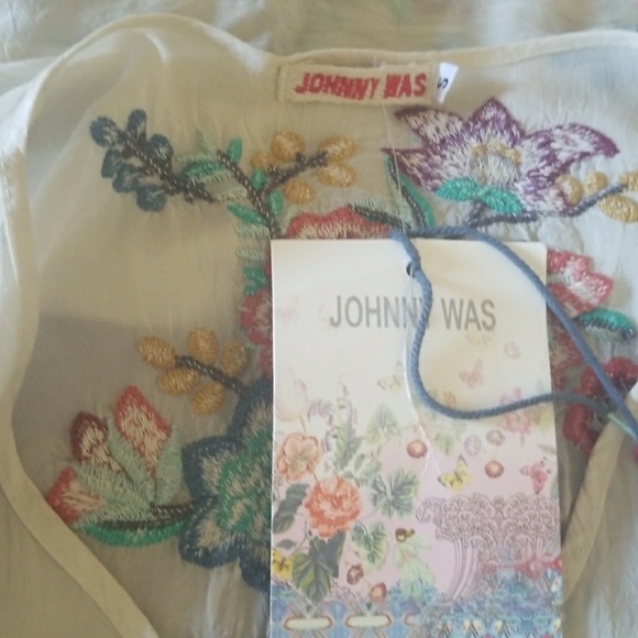 Johnny Was top - Picture 6 of 8